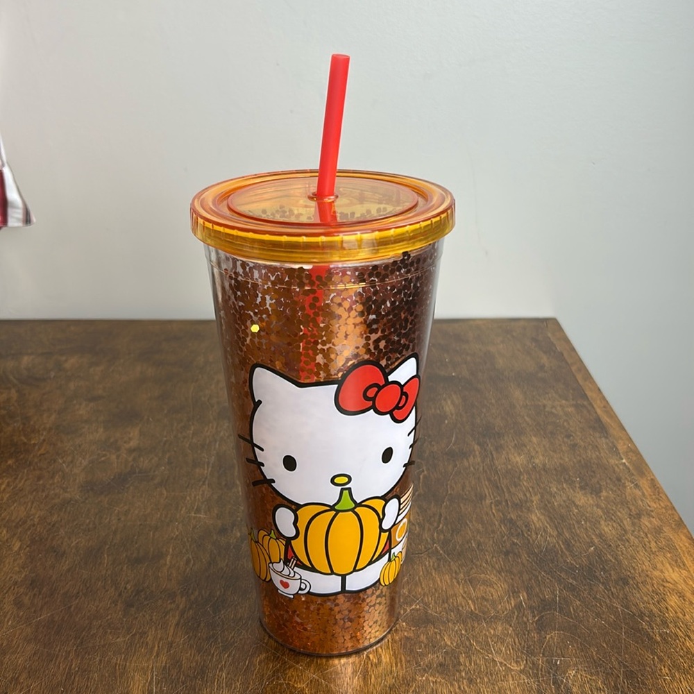 Hello Kitty Tumbler NWT